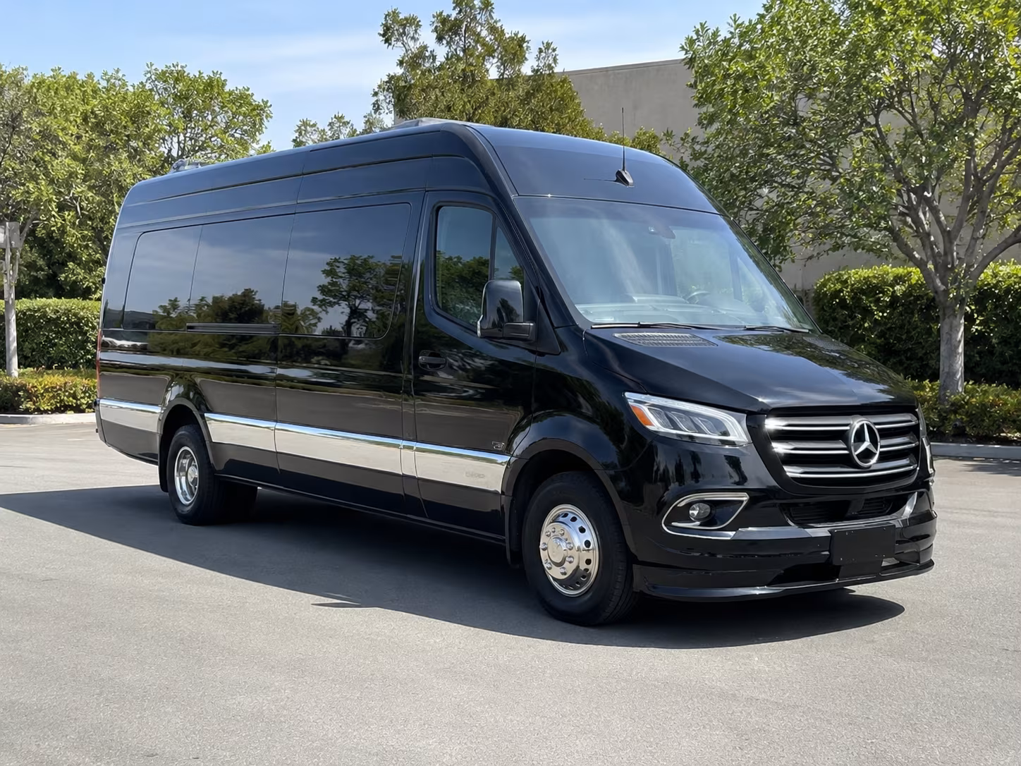 overland park long distance transportation onboard seating